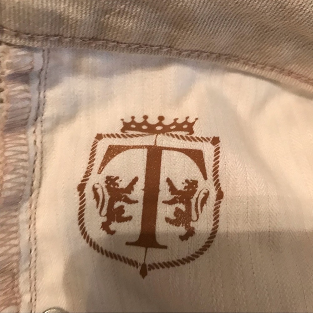 NWOT Heritage Khaki Tapered Leg Jeans